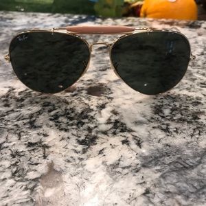 💯 Auth RayBan Aviator//Outdoorsman